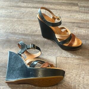 Kork-ease strappy leather wedge heels